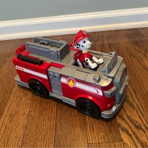 Paw Patrol Marshall’s Ride ‘N’ Rescue, Transforming 2-in-1 Playset & Fire Truck